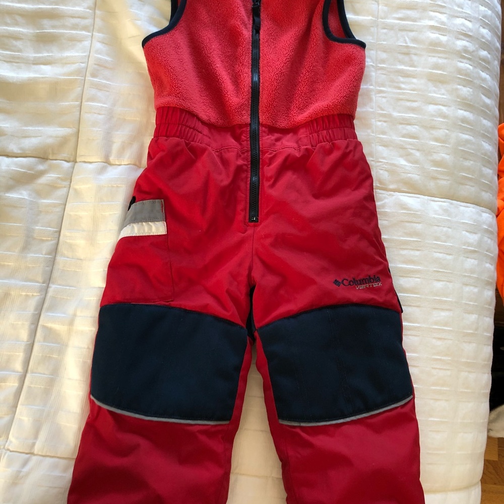Boys Columbia snow pants and bib. Great shape! 3t